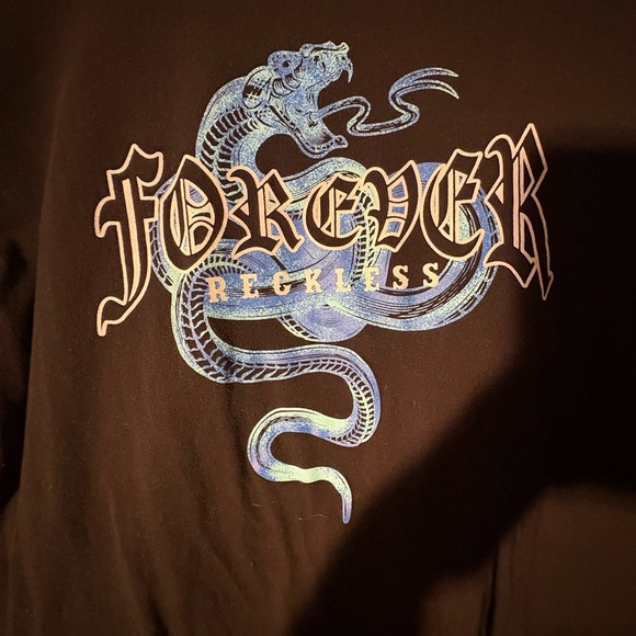 Fashion Nova Forever Reckless Black and Blue Graphic Long Sleeve Tee - Size 2X - Picture 3 of 8